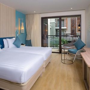 Deluxe  Beach Twin Room